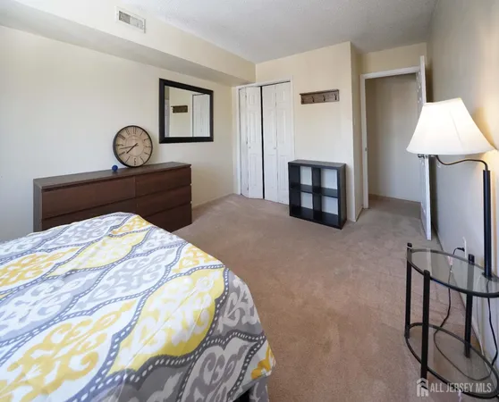 $2,195 | 1111 Edison Glen Terrace, Edison, NJ 08837