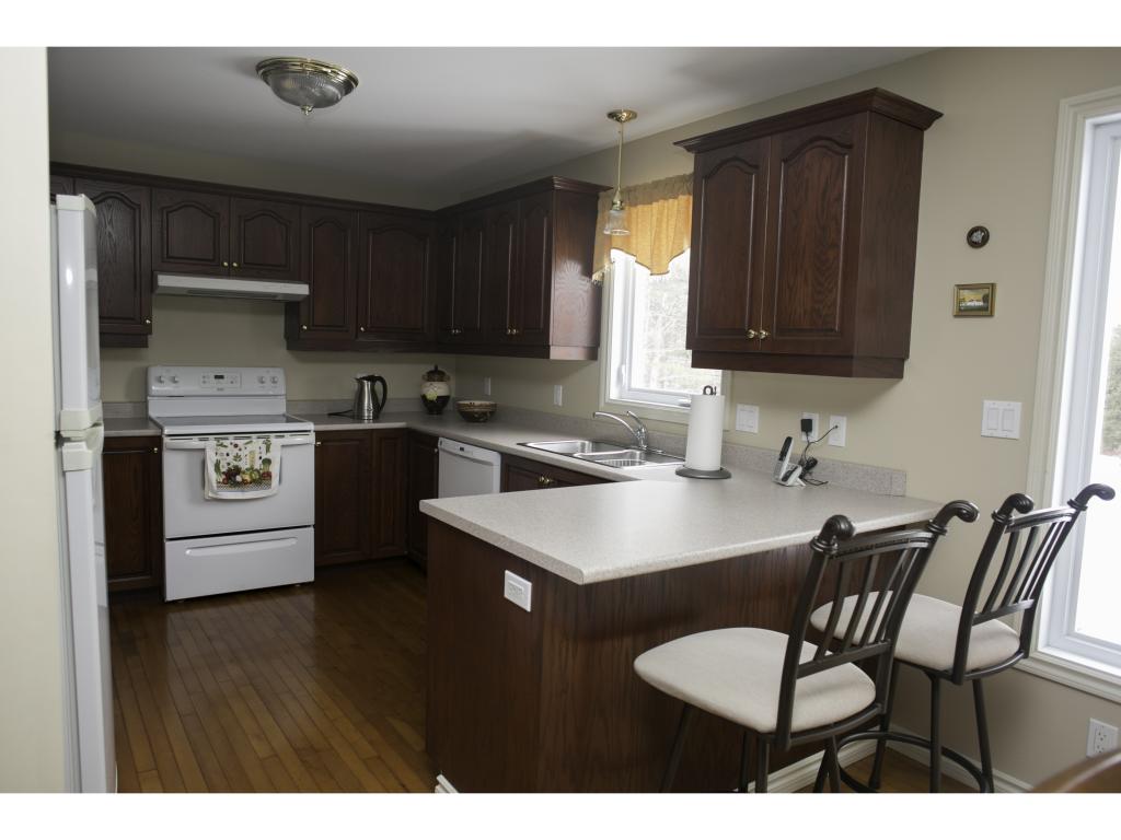 182 New Boston Road Goffstown, NH 03045 - Photo 4 of 23
