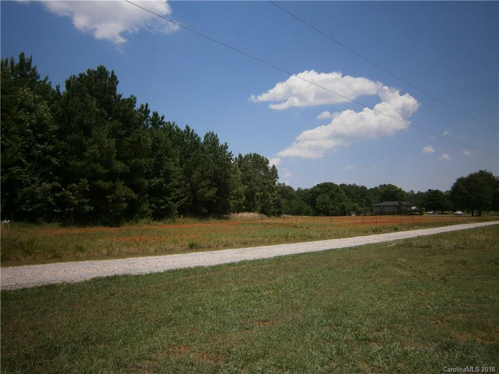 8152 Browne Road Charlotte, NC 28269 - Photo 8 of 12 Gallery Image 8