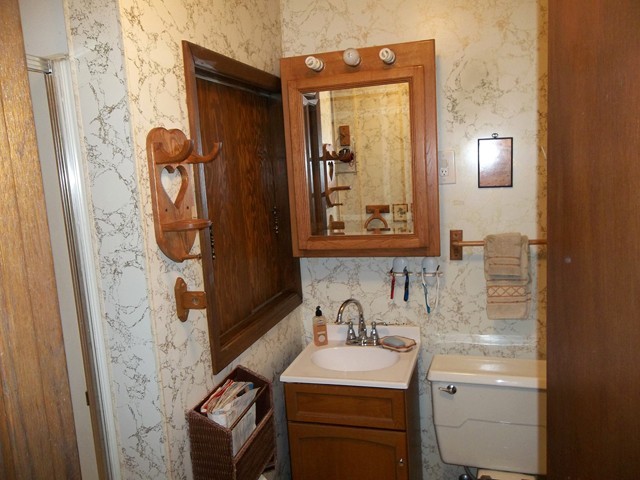 9221 Bunker Hill Road Morrison, IL 61270 - Photo 13 of 25