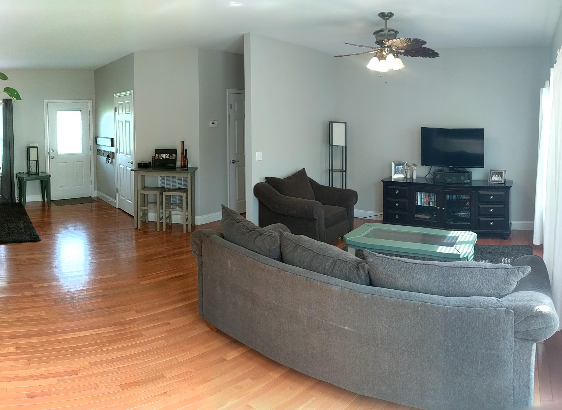 4284 Pea Ridge Road Maryville, TN 37804 - Photo 8 of 23 Family Room 4284 Pea Ridge