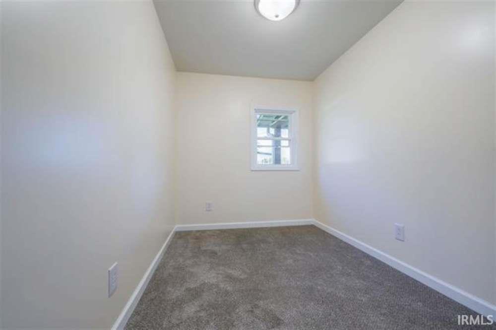 10577 Dalton Road Hagerstown, IN 47346 - Photo 18 of 42