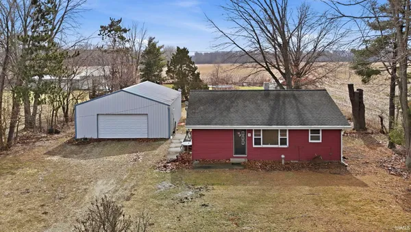 $170,000 | 29 Highway 10, Bourbon, IN 46504
