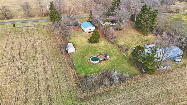 $170,000 | 29 Highway 10, Bourbon, IN 46504