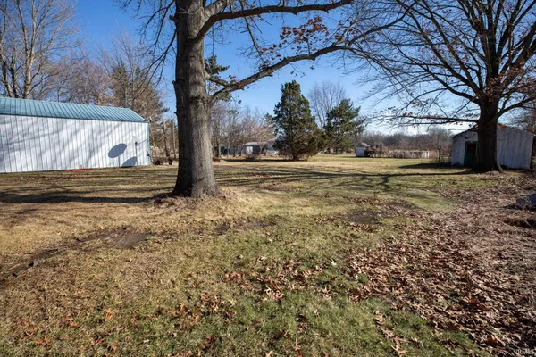 $170,000 | 29 Highway 10, Bourbon, IN 46504