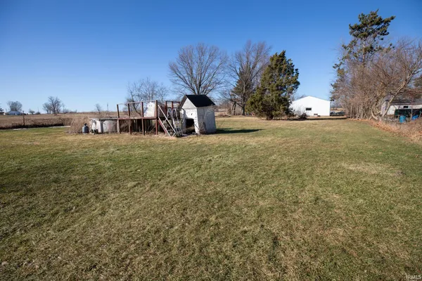 $170,000 | 29 Highway 10, Bourbon, IN 46504