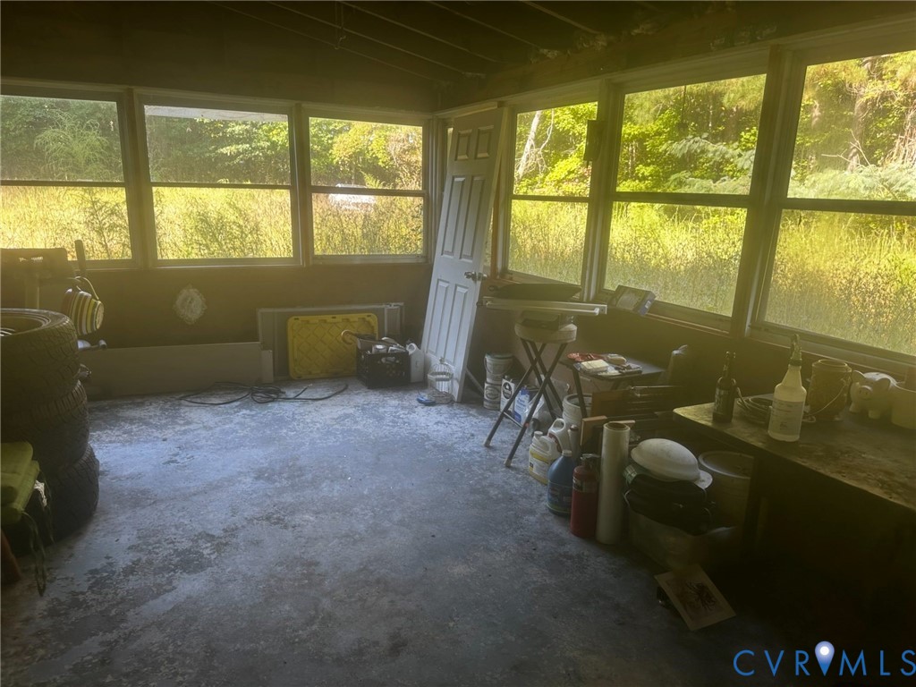 79 Syringa Road Topping, VA 23169 - Photo 14 of 20 Gallery Image 14