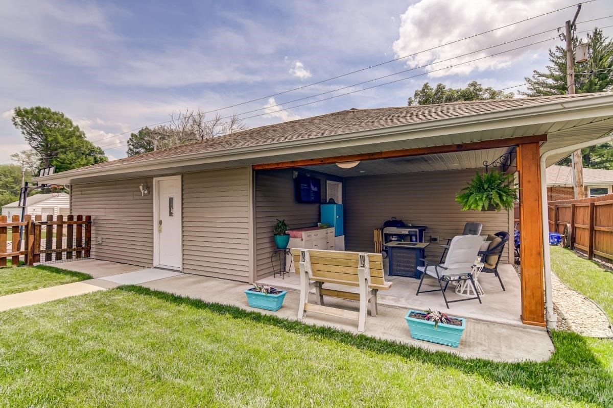 1824 East Hood Street Springfield, IL 62703 - Photo 28 of 30