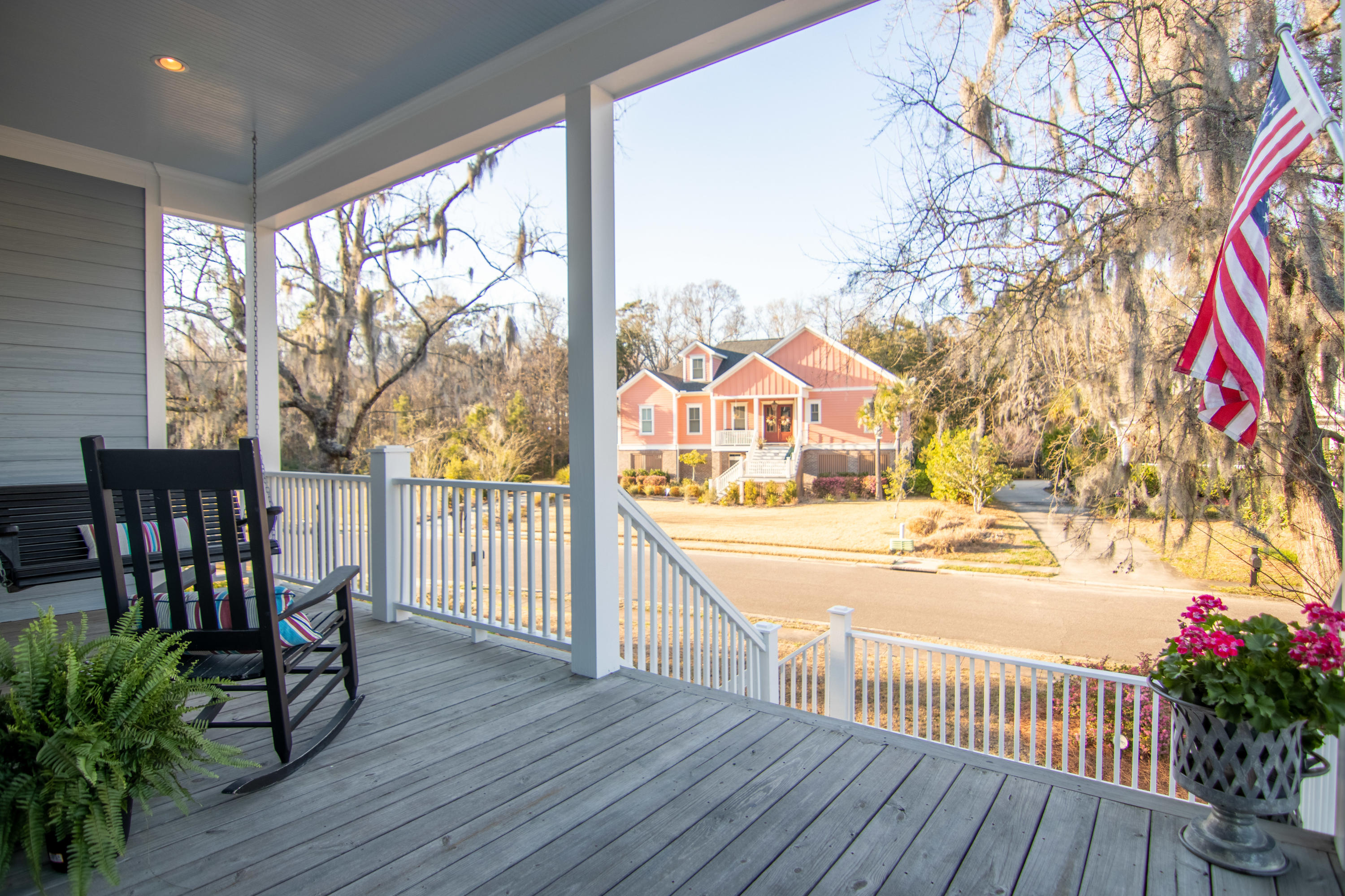 1180 Rivershore Road Charleston, SC 29492 - Photo 4 of 40 Front View