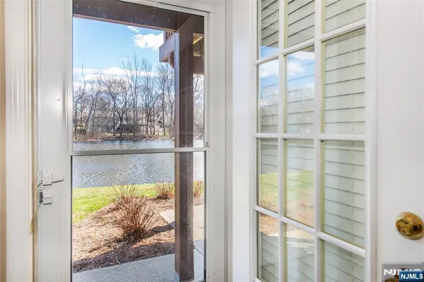 $499,999 | 239 Terrace Lake Drive, Butler, NJ 07405