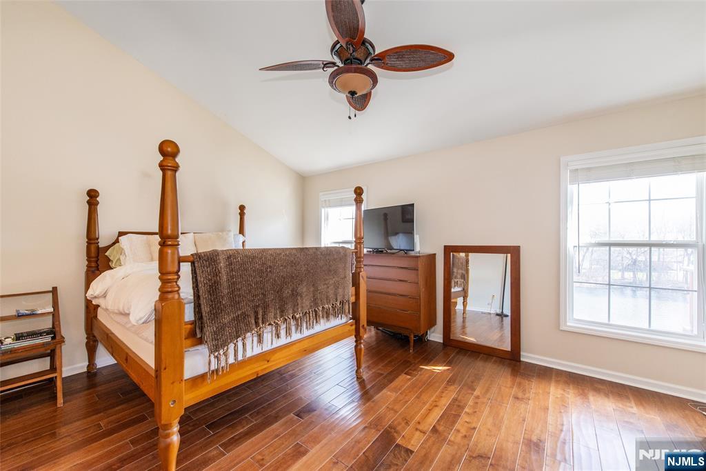 239 Terrace Lake Drive Butler, NJ 07405 - Photo 15 of 37