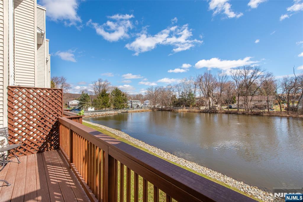 239 Terrace Lake Drive Butler, NJ 07405 - Photo 21 of 37