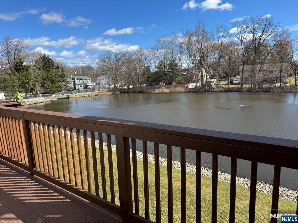 239 Terrace Lake Drive Butler, NJ 07405 - Photo 27 of 37