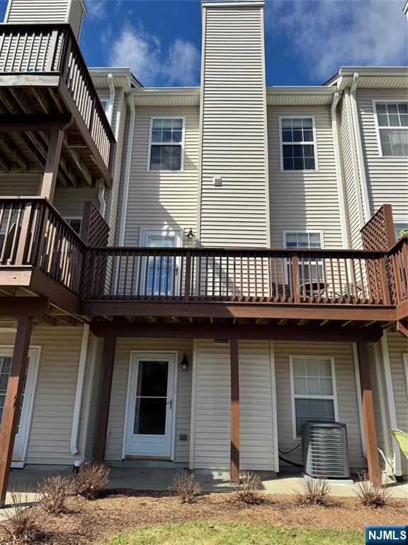 239 Terrace Lake Drive Butler, NJ 07405 - Photo 28 of 37