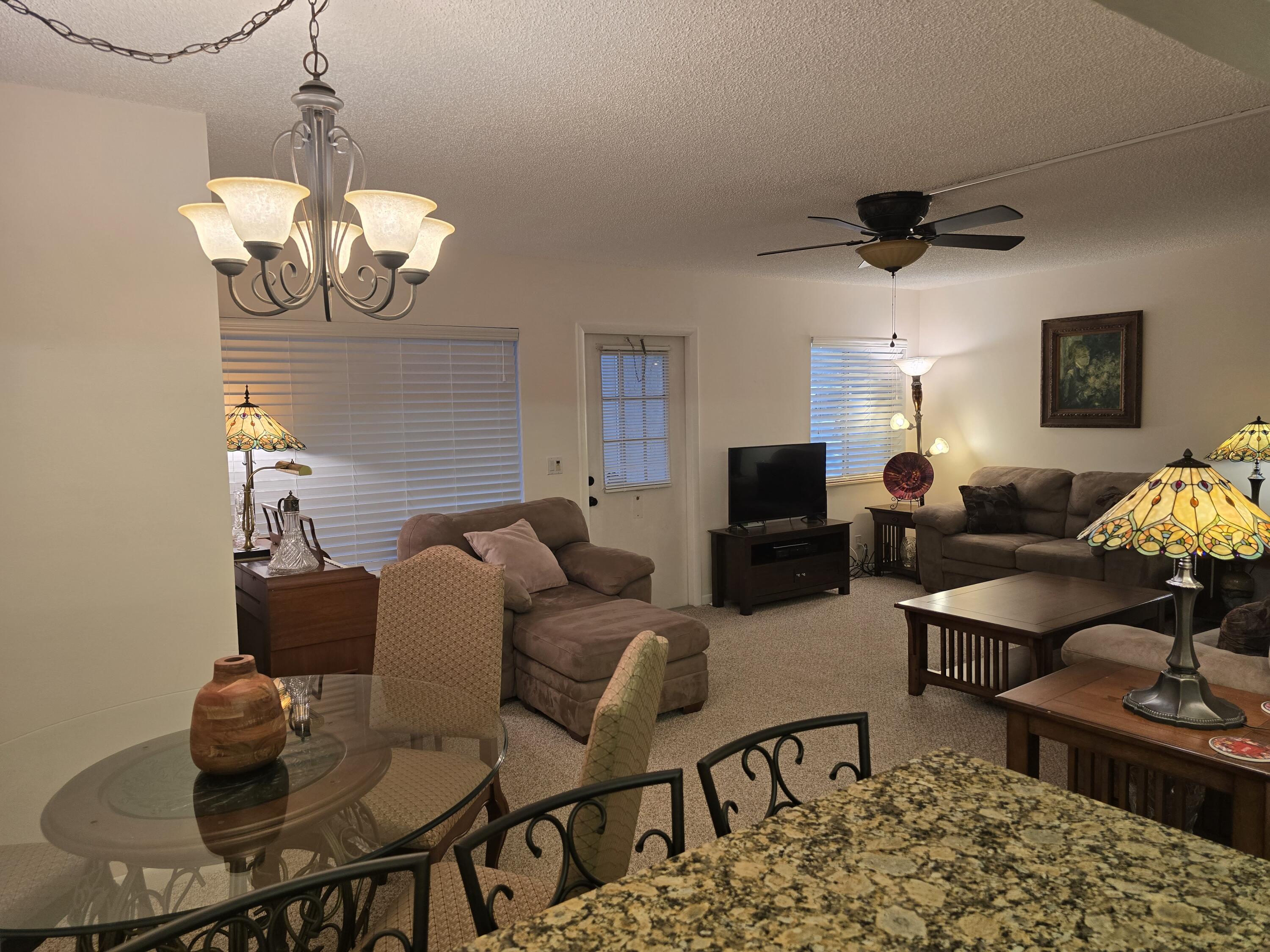 317 Pine Ridge Circle Greenacres, FL 33463 - Photo 11 of 51 20241108_163925