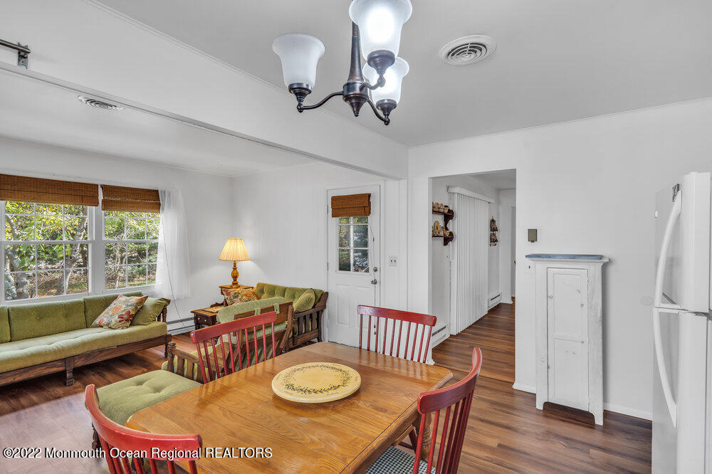 103 Georgetown Road Toms River, NJ 08757 - Photo 15 of 37 041_dsc05369