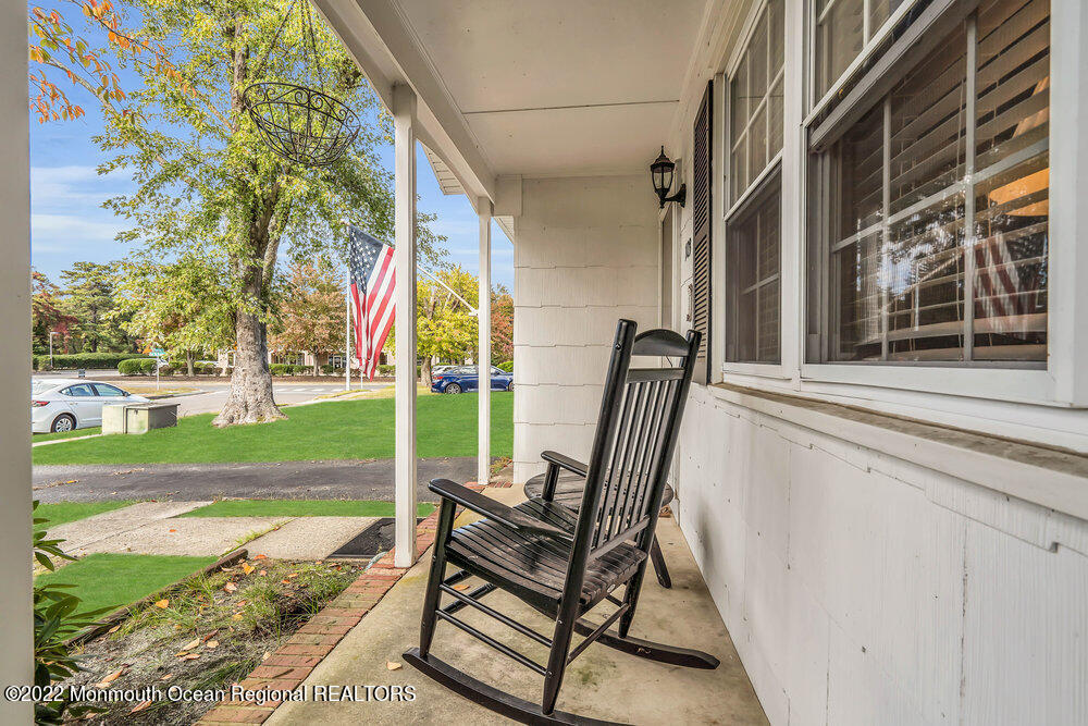 103 Georgetown Road Toms River, NJ 08757 - Photo 2 of 37 010_dsc05479