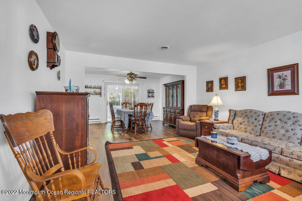 103 Georgetown Road Toms River, NJ 08757 - Photo 7 of 37 017_dsc05204