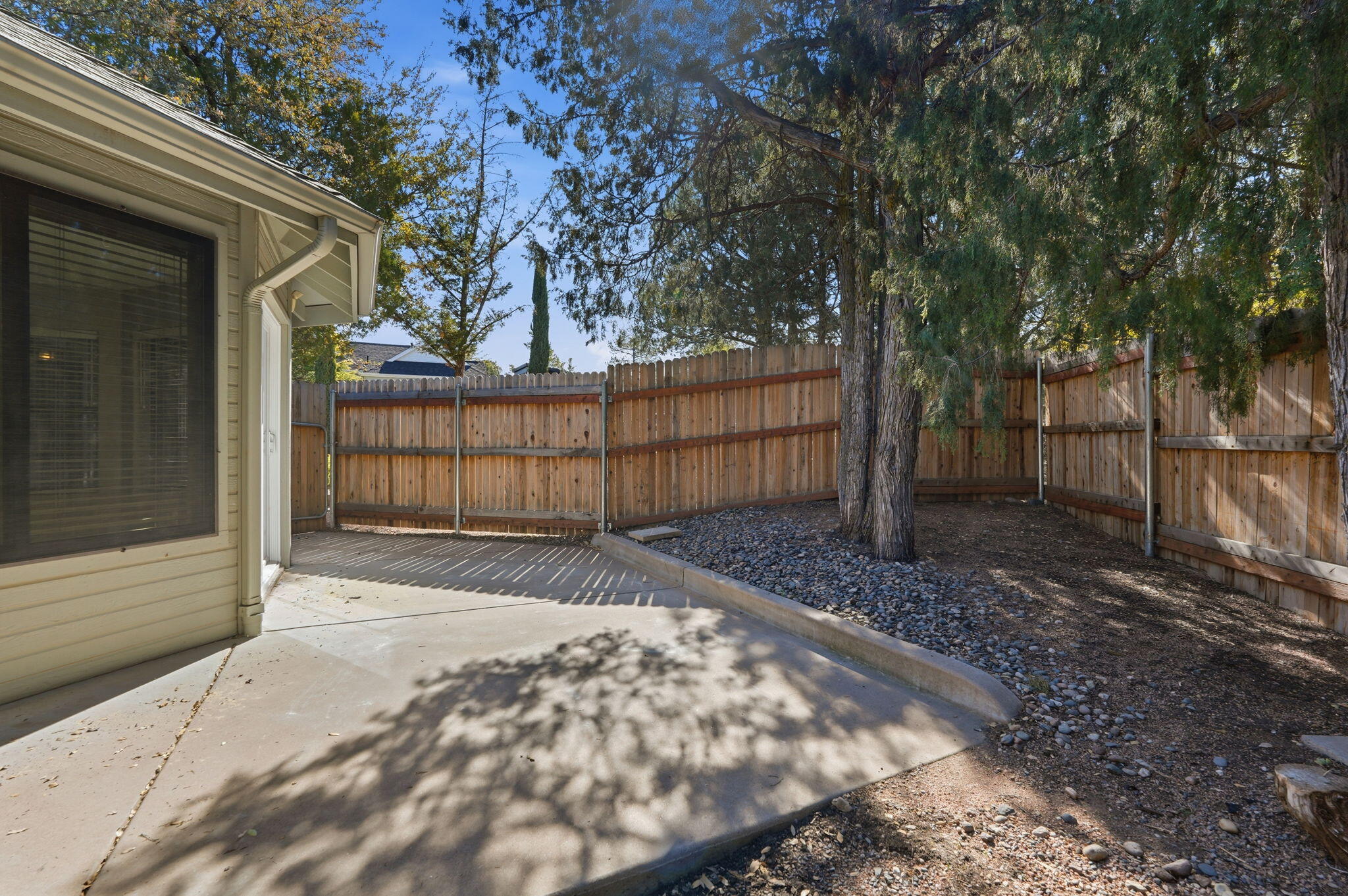 310 North Trailwood Road Payson, AZ 85541 - Photo 47 of 55 a view of backyard with wooden fence and large trees