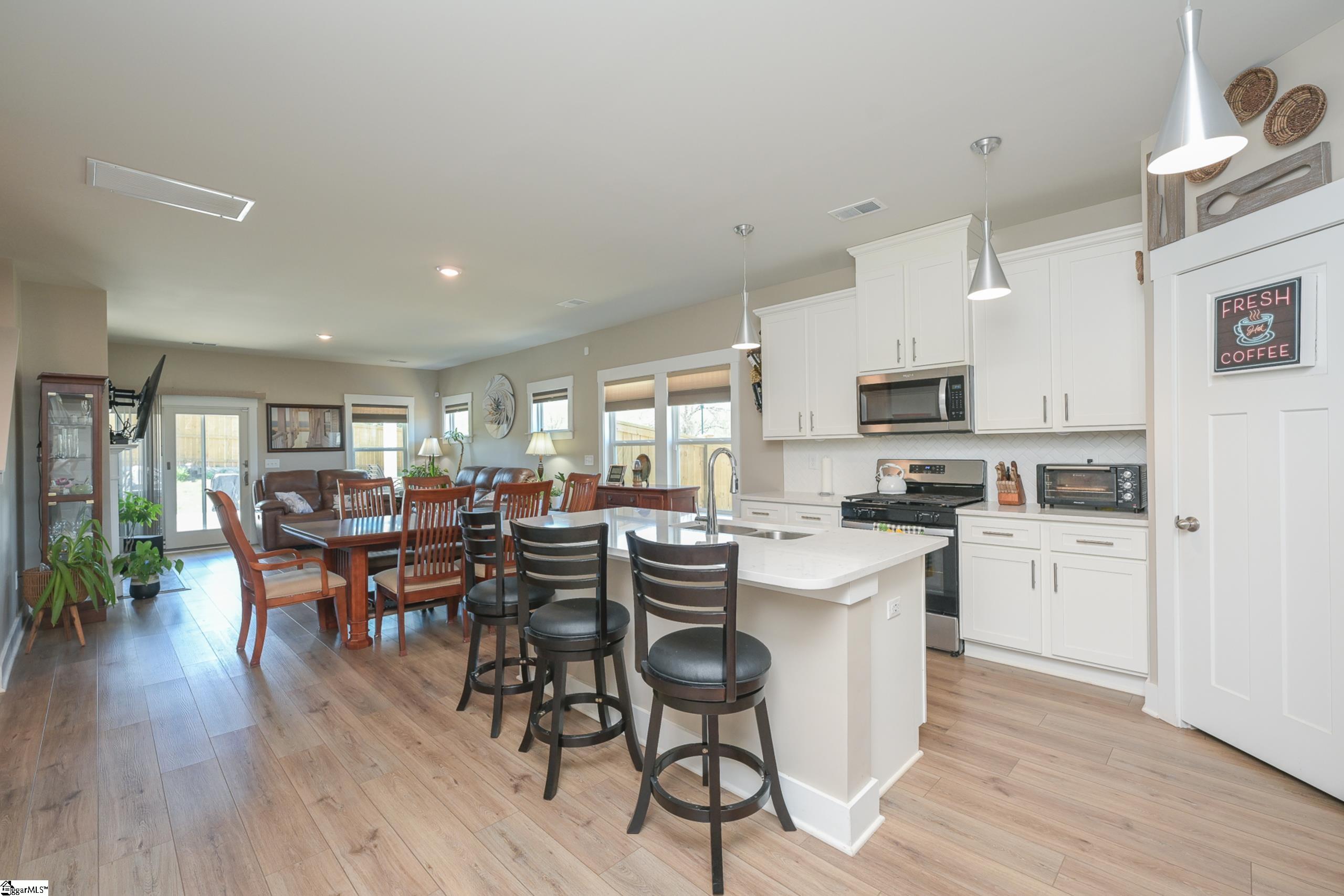 602 Cartmel Street Greer, SC 29651 - Photo 5 of 32 Gallery Image 5