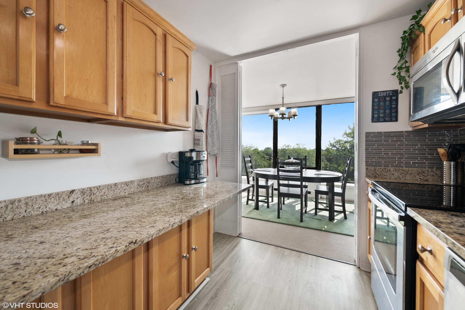 5445 North Sheridan Road, Unit 602 Chicago, IL 60640 - Photo 8 of 15