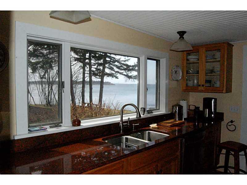 10 Elden Point Road Bailey Island, ME 04003 - Photo 19 of 31 Kitchen.