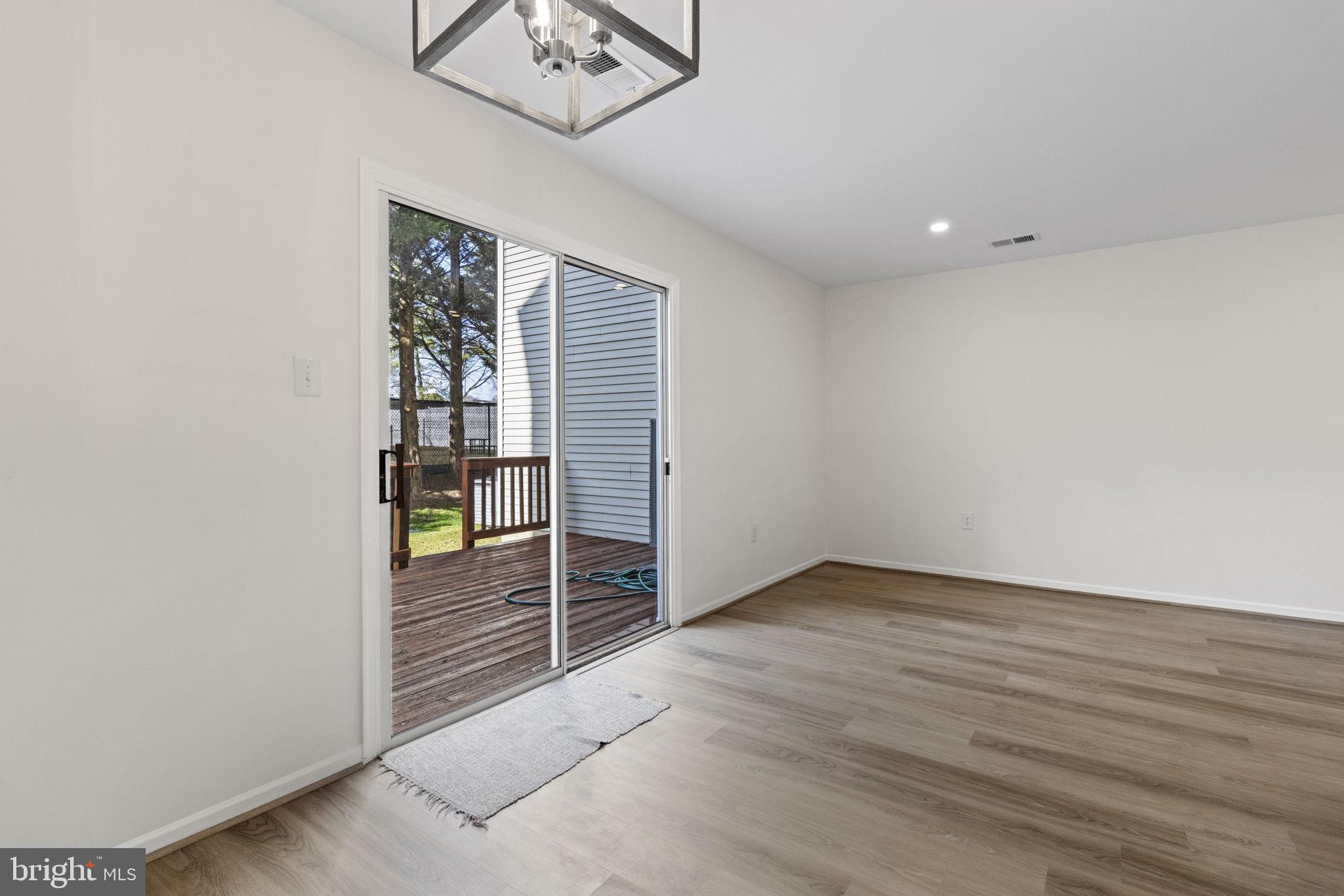 18050 Ohara Circle Olney, MD 20832 - Photo 6 of 24