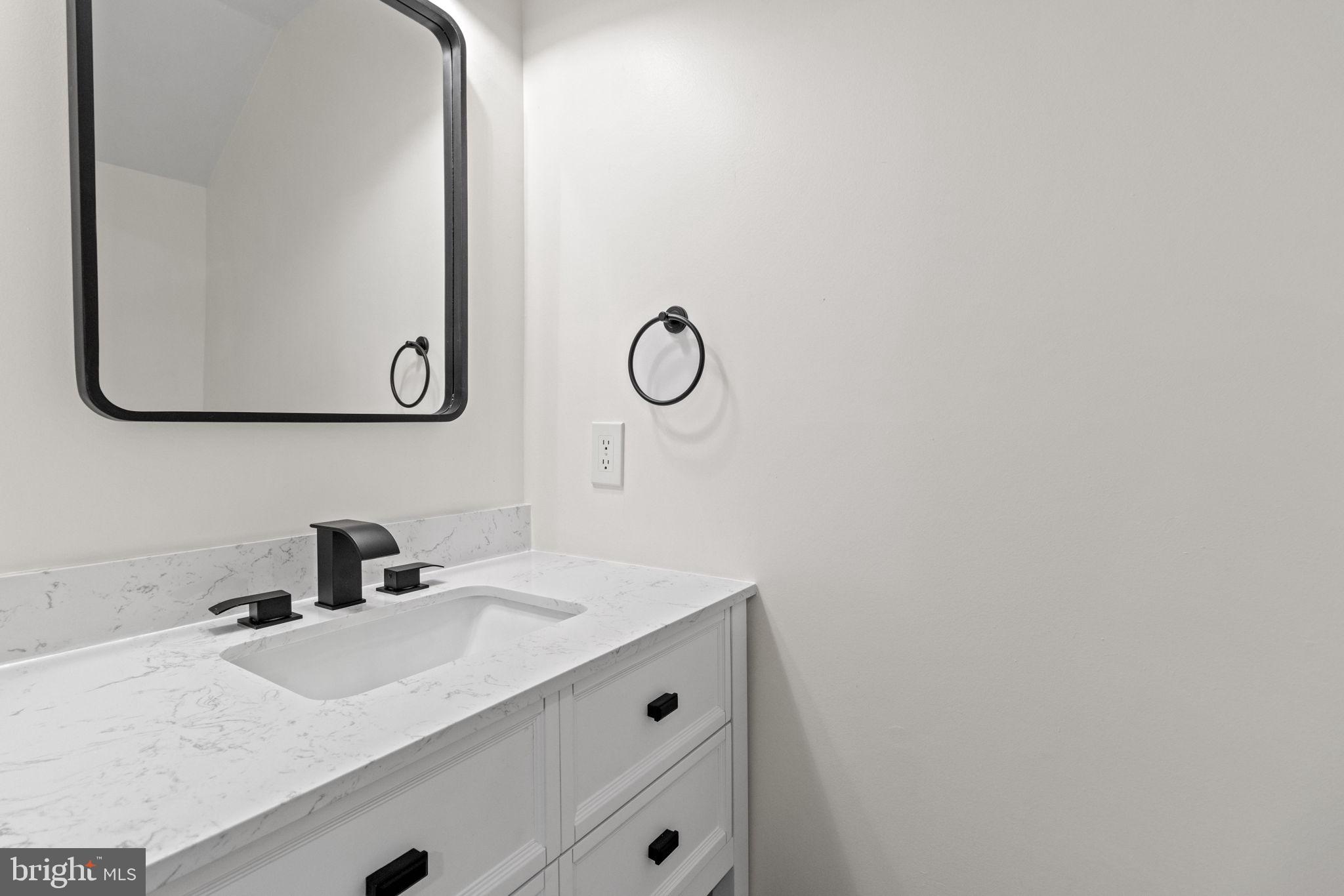 18050 Ohara Circle Olney, MD 20832 - Photo 10 of 24