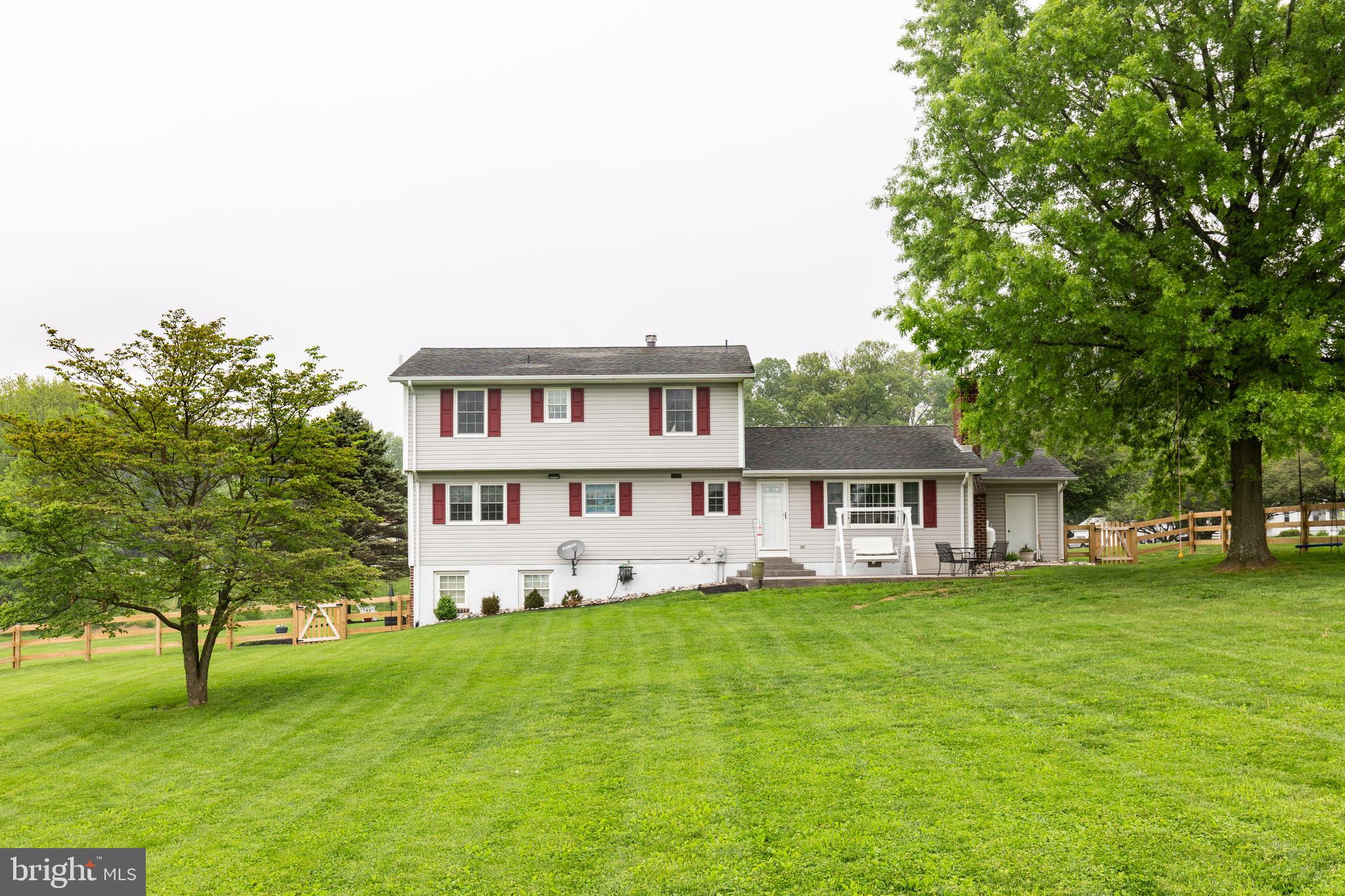 1640 Stone Chapel Road New Windsor, MD 21776 - Photo 48 of 48 Beautiful patio