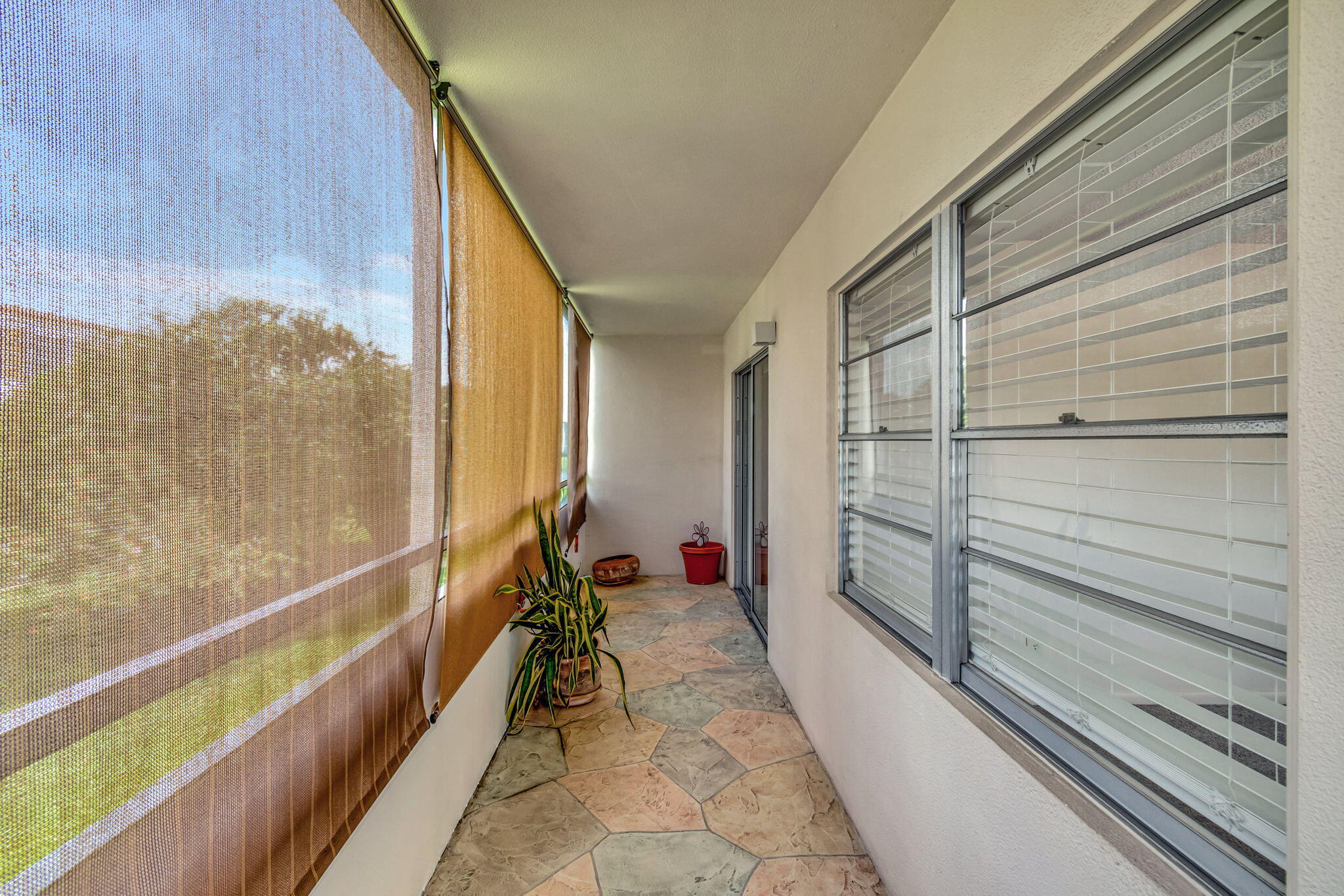 99 Fanshaw C Boca Raton, FL 33434 - Photo 36 of 93 30-web-or-mls-DSC_0305