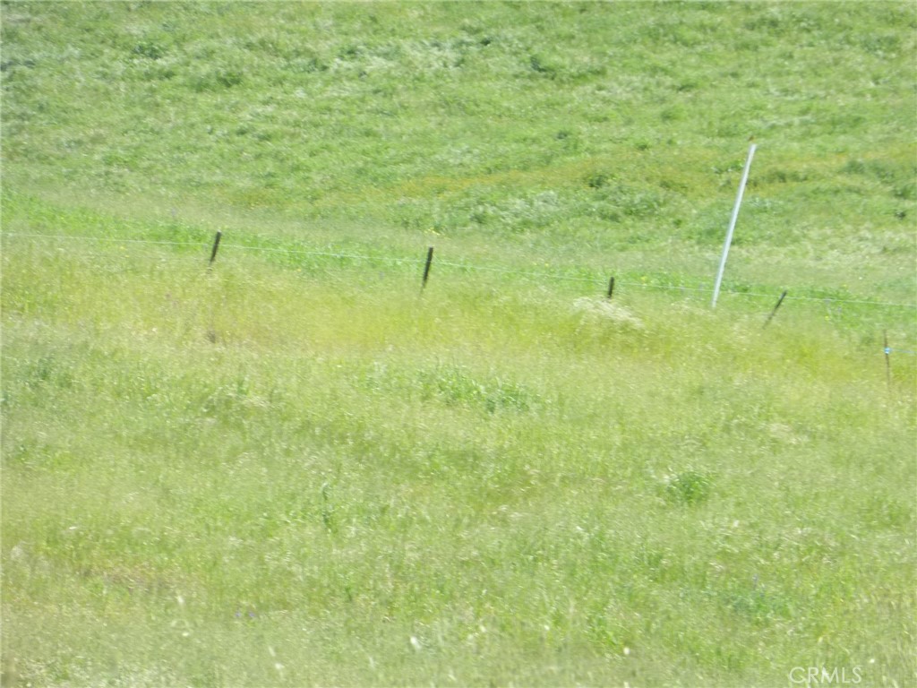 0 Douglas Road San Miguel, CA 93451 - Photo 11 of 75 a view of a big room with wooden floor and bench