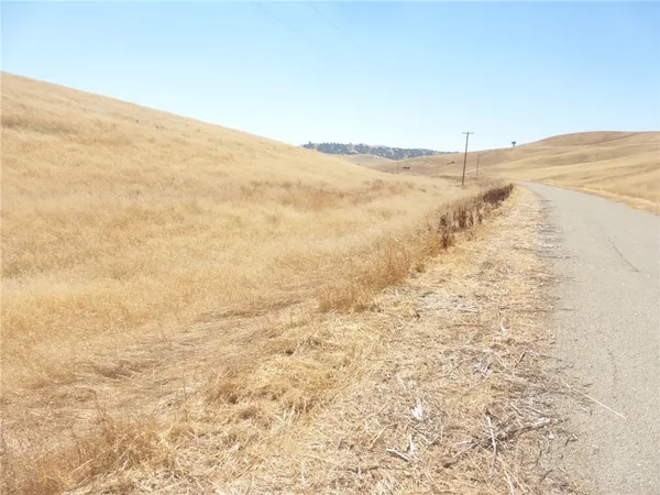 $268,500 | 0 Douglas Road, San Miguel, CA 93451