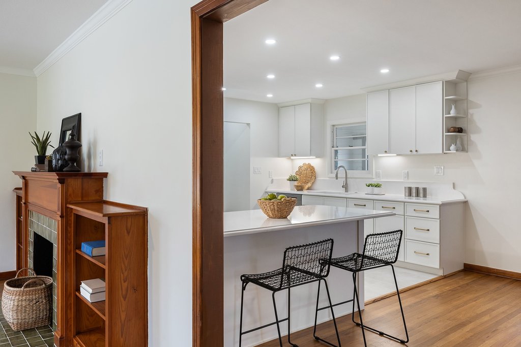 1905 South Church Street Georgetown, TX 78626 - Photo 11 of 28