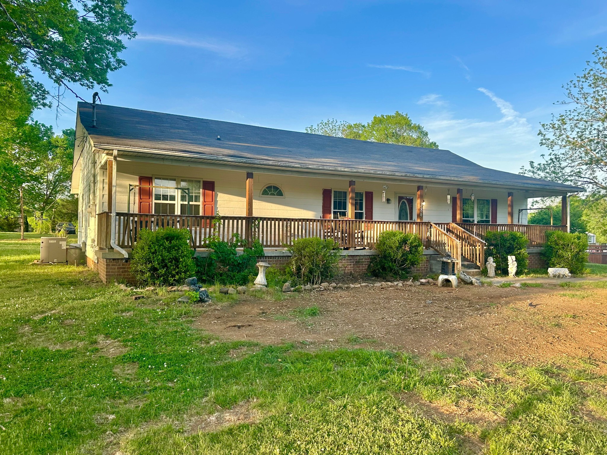 384 Coopertown Road Unionville, TN 37180 - Photo 2 of 4