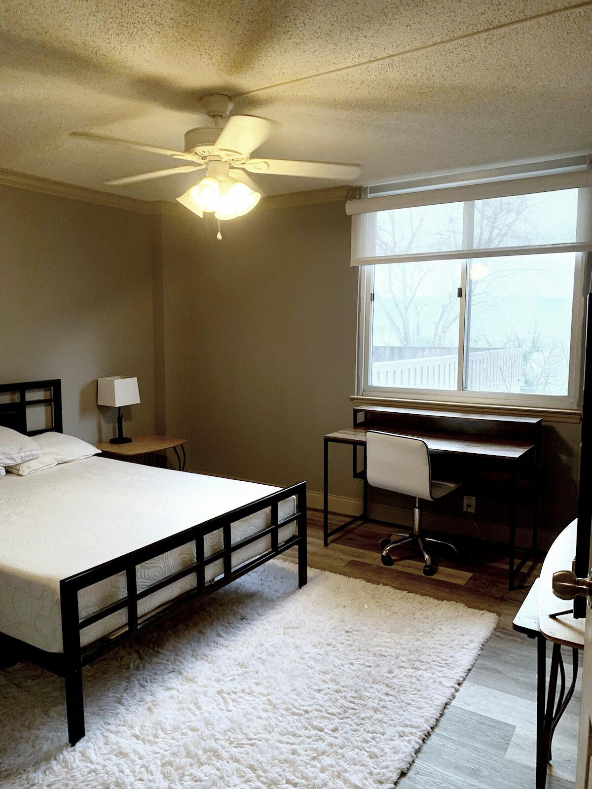 1131 Stringers Ridge Road, Unit 2A Chattanooga, TN 37405 - Photo 16 of 21 IMG_0690