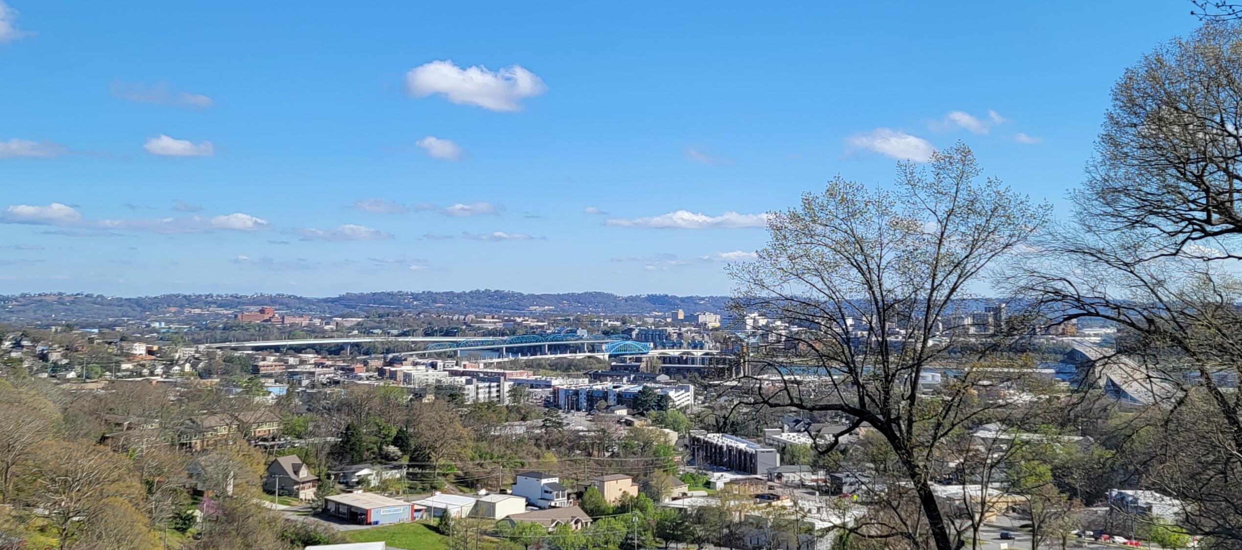 1131 Stringers Ridge Road, Unit 2A Chattanooga, TN 37405 - Photo 2 of 21 20220331_172445