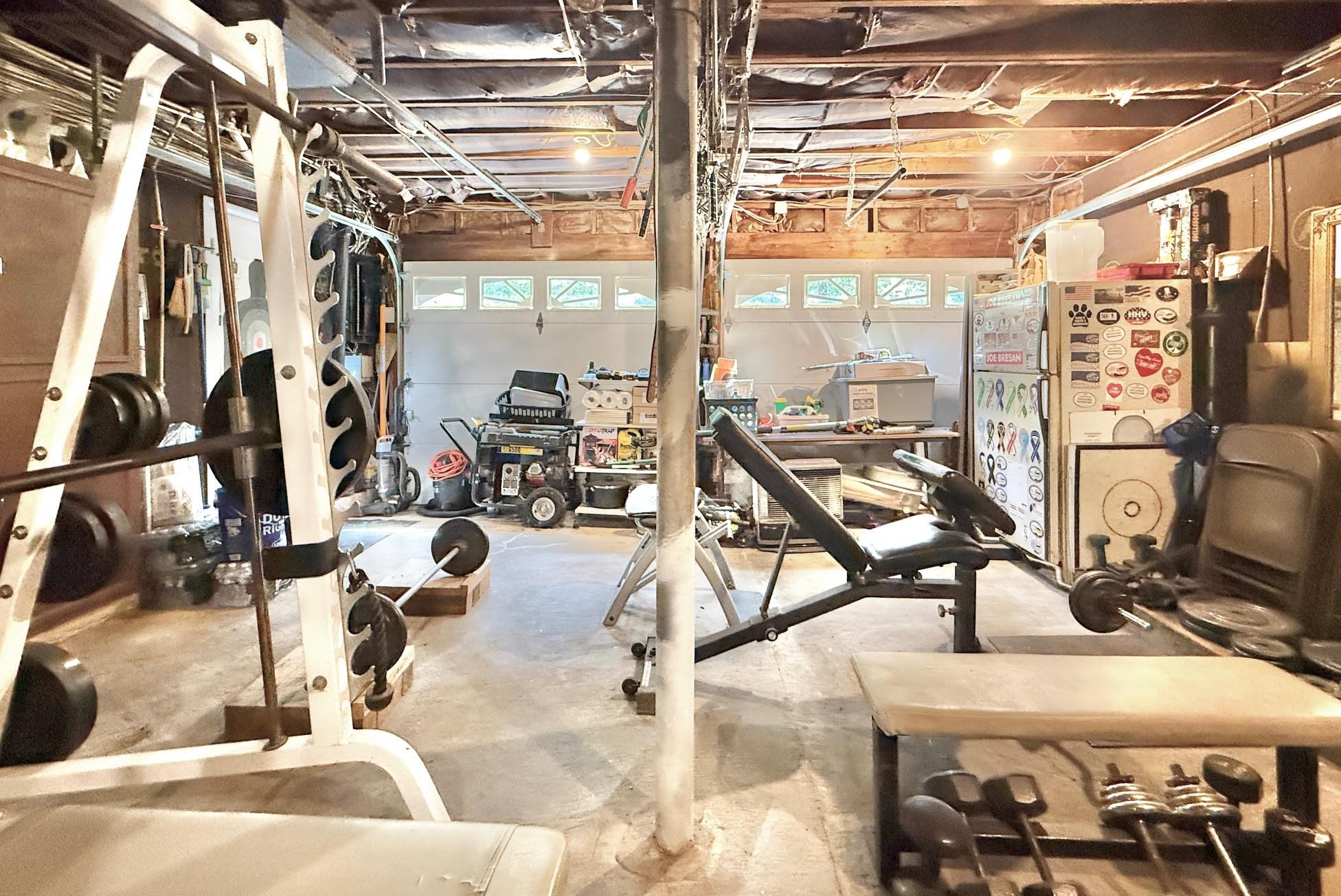 506 Hagen Road South Dennis, NJ 08210 - Photo 13 of 46 a view of a room with gym equipment