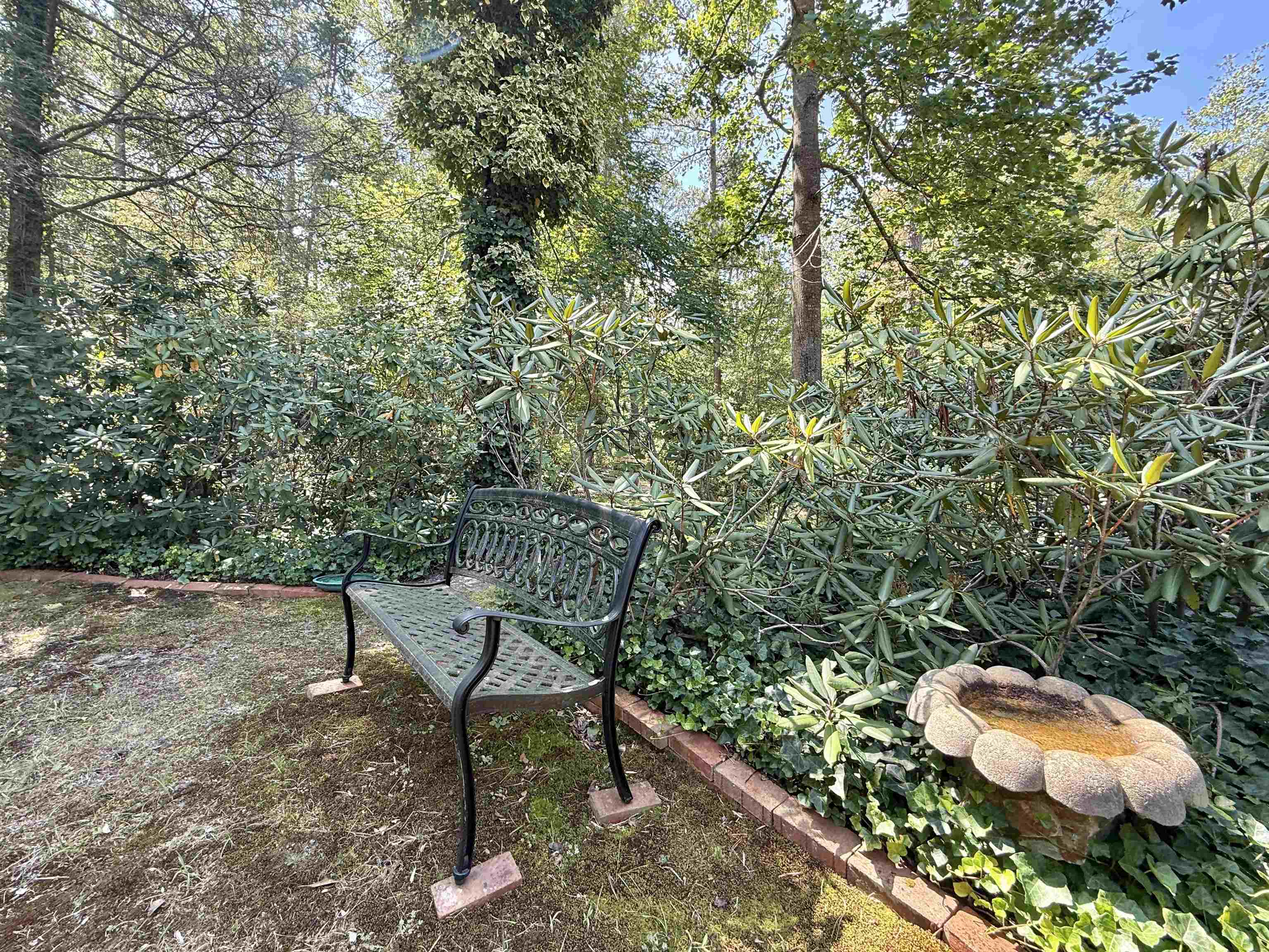 506 Hagen Road South Dennis, NJ 08210 - Photo 15 of 49 a view of a chair and table in the backyard