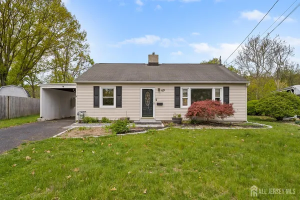 $3,100 | 49 Louis Avenue, Middlesex, NJ 08846