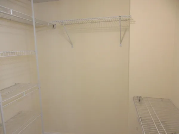 $2,800 | 1401 North Riverside Drive, Unit 307, Pompano Beach, FL 33062