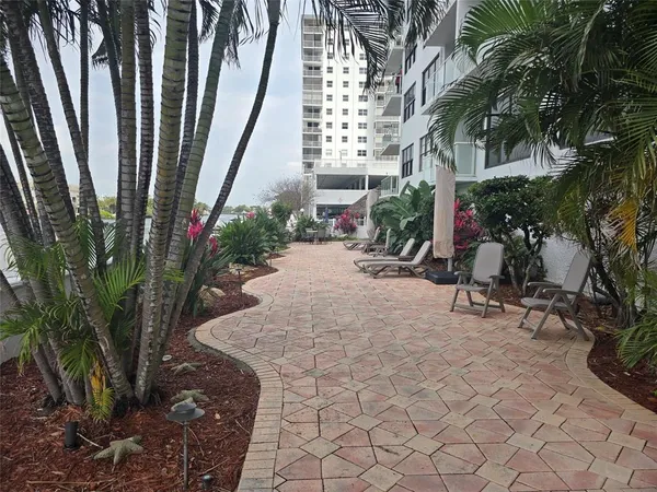$2,800 | 1401 North Riverside Drive, Unit 307, Pompano Beach, FL 33062