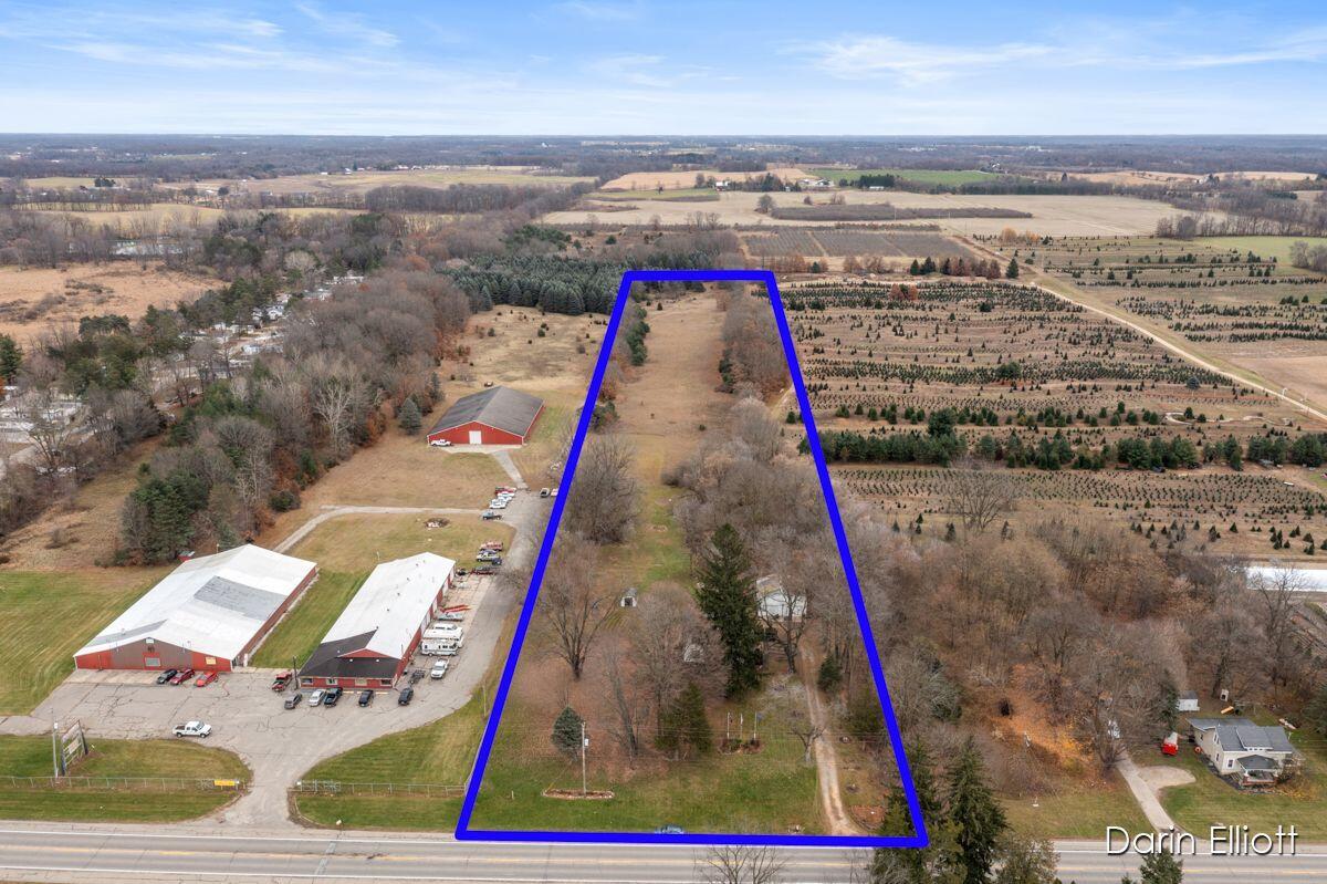 1894 North State Road Ionia, MI 48846 - Photo 3 of 60 UKPylHFA