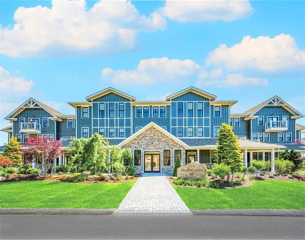 $850,000 | 2 Bumblebee Lane, Unit G12, Richmond, RI 02898