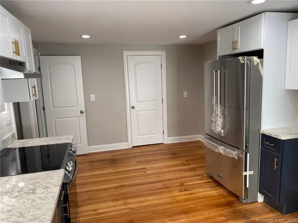 $2,000 | 223 Park Road, West Hartford, CT 06119