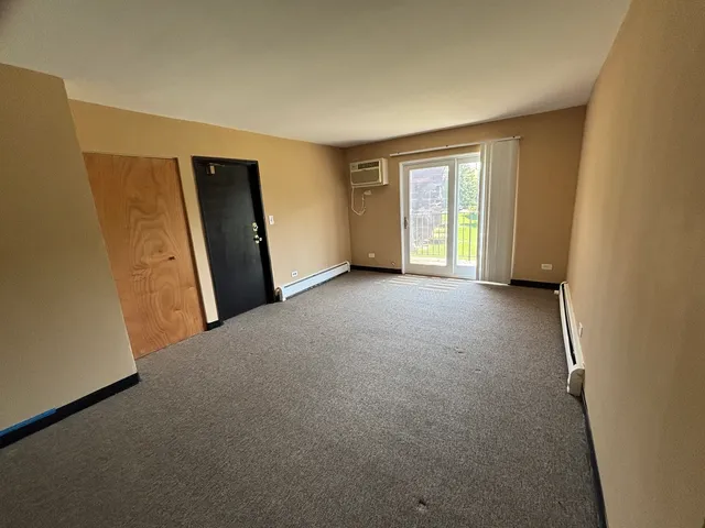 a view of empty room with window