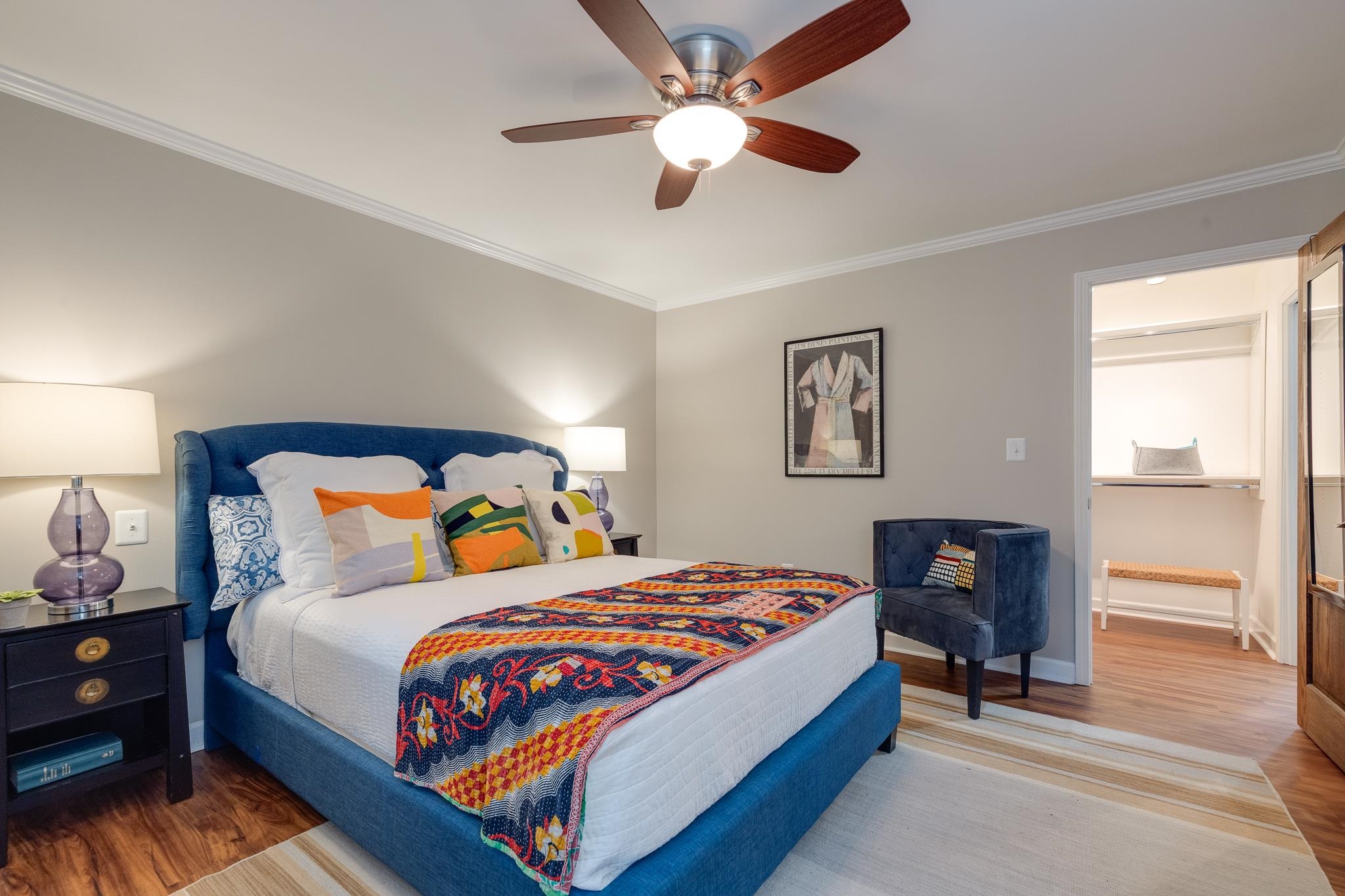 726 Hedgegrove Drive, Unit 3 Memphis, TN 38117 - Photo 11 of 30 a bedroom with double bed and a chandelier