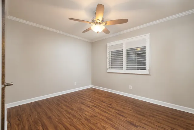 $215,000 | 726 Hedgegrove Drive, Unit 3, Memphis, TN 38117