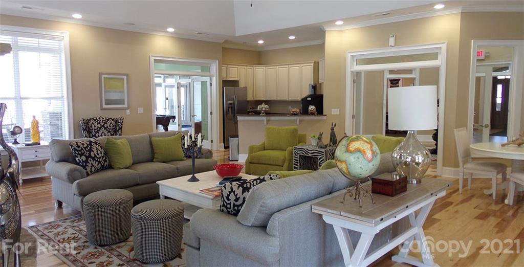 920 Stockbridge Drive Fort Mill, SC 29708 - Photo 15 of 20 a living room with furniture and a couch