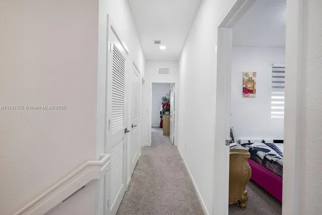 $435,000 | 879 Southeast 19th Street, Homestead, FL 33034