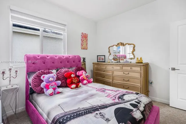 $435,000 | 879 Southeast 19th Street, Homestead, FL 33034